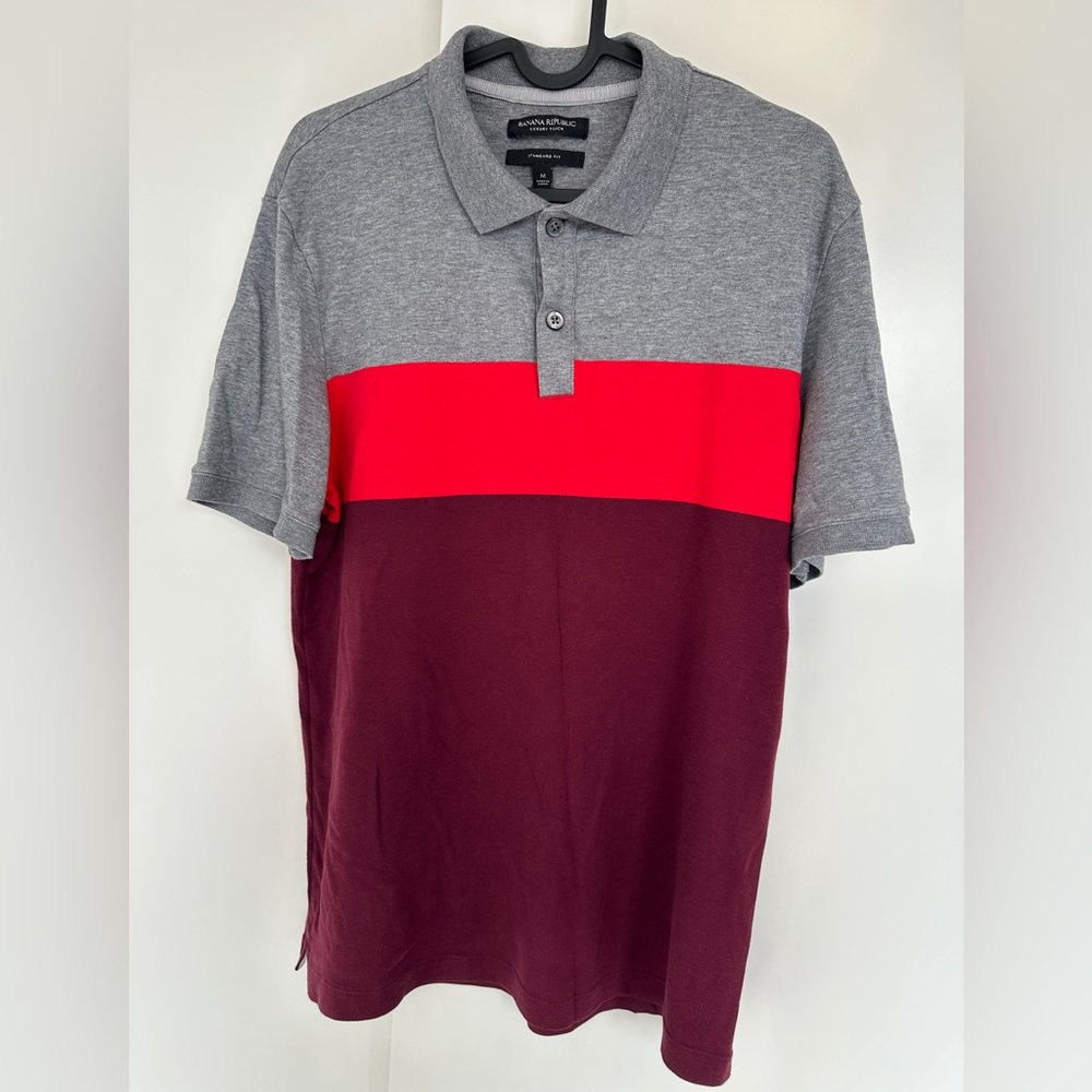 Banana Republic men’s medium soft polo shirt